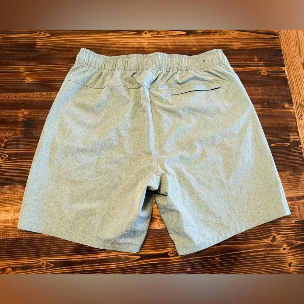 Eddie Bauer Olive Green Swim‎ Trunks Size Large 7.5” Inseam - Picture 2 of 7